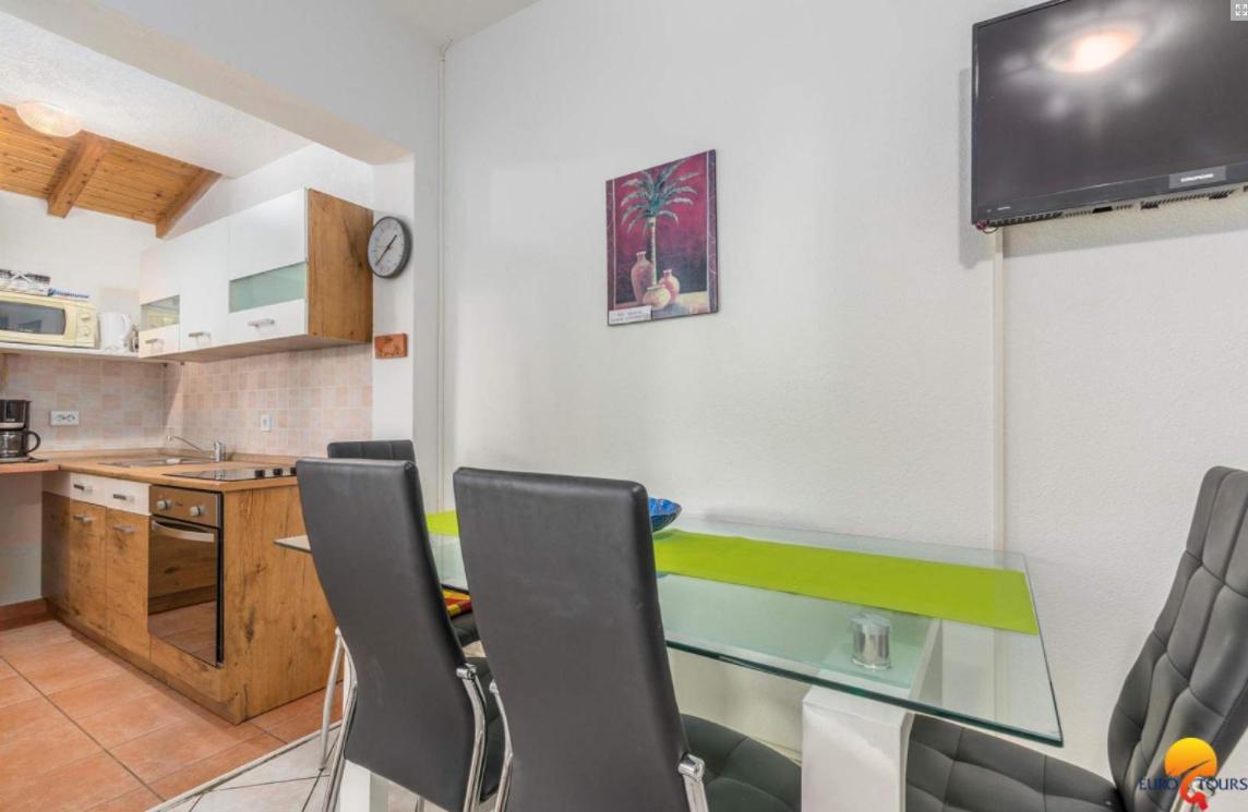 House Lucija Apartment Porec Exterior photo