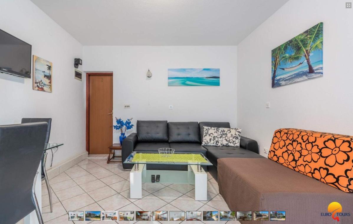 House Lucija Apartment Porec Exterior photo